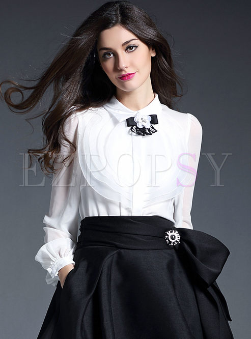 Chic Lantern Sleeve Bowknot-Patched Blouse