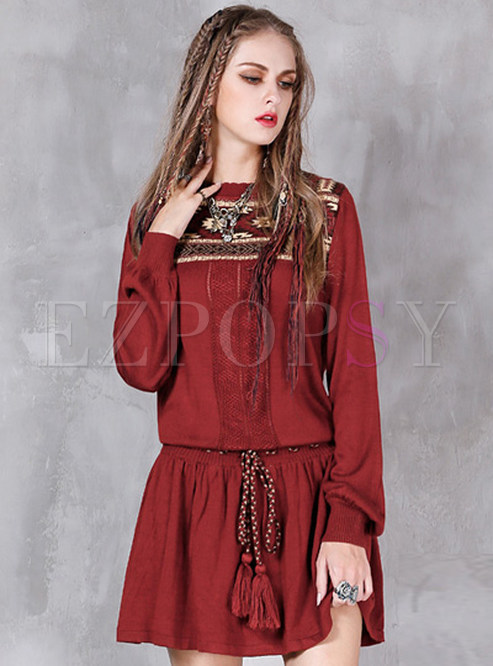 Vintage Embroidery Patch Pleated Tassel Knit Dress