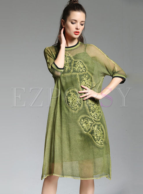 Casual Half Sleeve Embroidery Shift Dress