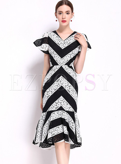 Sexy Embroidered V-neck Flare Sleeve Fishtail Bodycon Dress