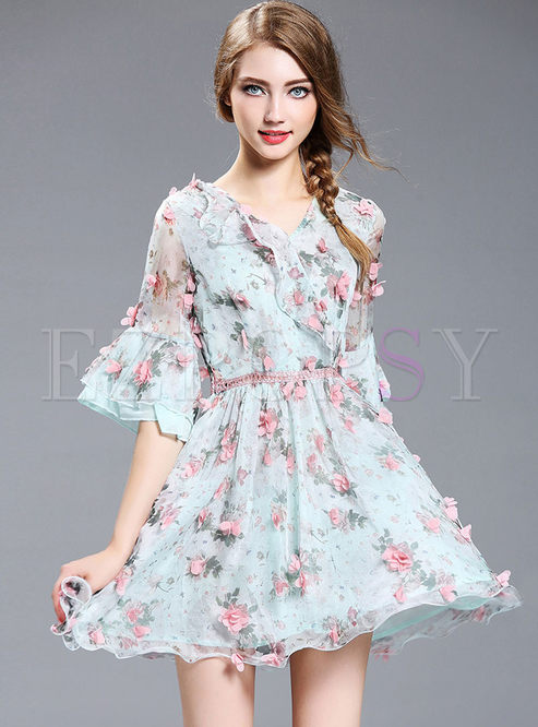 Party Cute Flower Splicing Perspective V-neck Flare Sleeve Skater Dress 