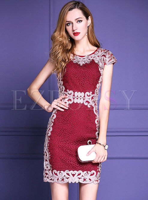 Vintage O-neck Embroidered Short Sleeve Bodycon Dress