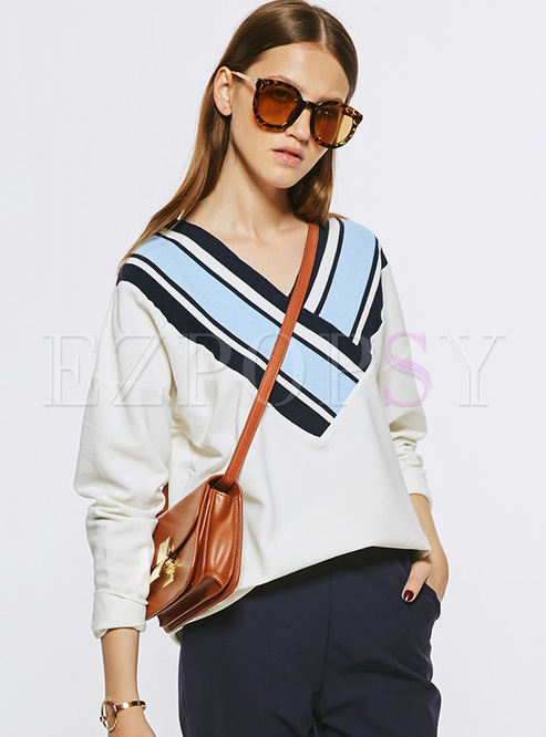 Casual Color-blocked V-neck Hoodies