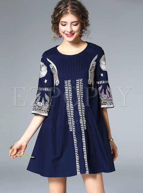 Cotton Stitching Loose Embroidered Shift Dress