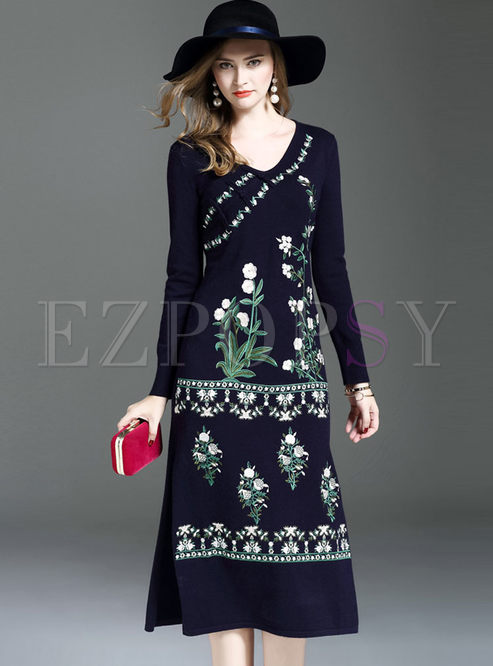 Ethnic V-neck Embroidered Slit Long Sleeve Knitted Dress