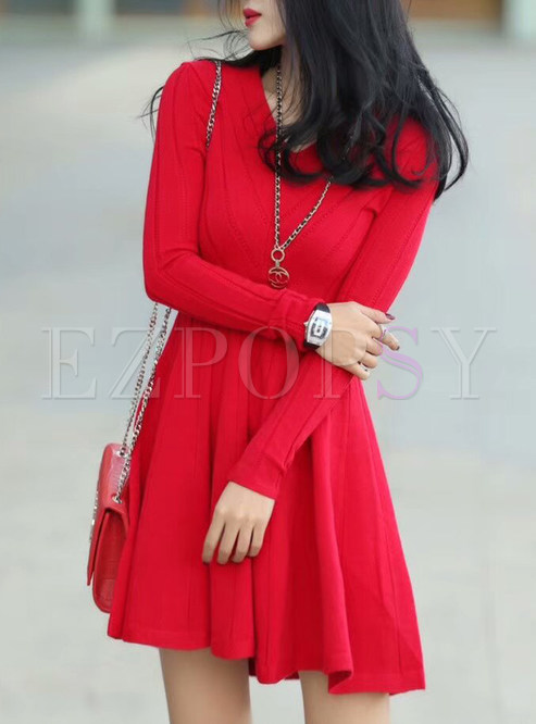 Slim Red V-neck Asymmetric Hem Knitted Dress