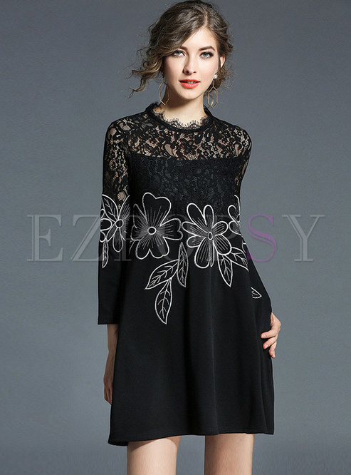 Black Lace Hollow Out Embroidered Shift Dress