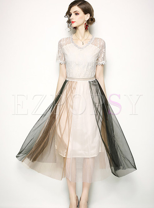 Lace-Paneled Double-layered Gauze Backless Maxi Dress