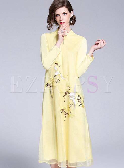 Solid Color Embroidered Long Sleeve Loose Dress