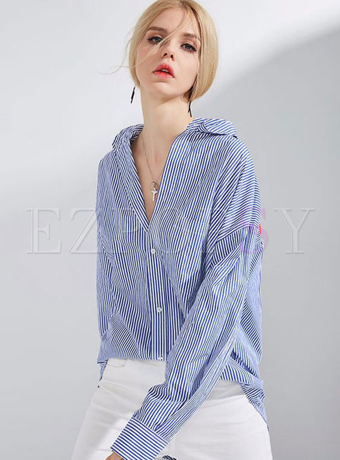 Stylish Letter Print Bowknot Front Loose Blouse