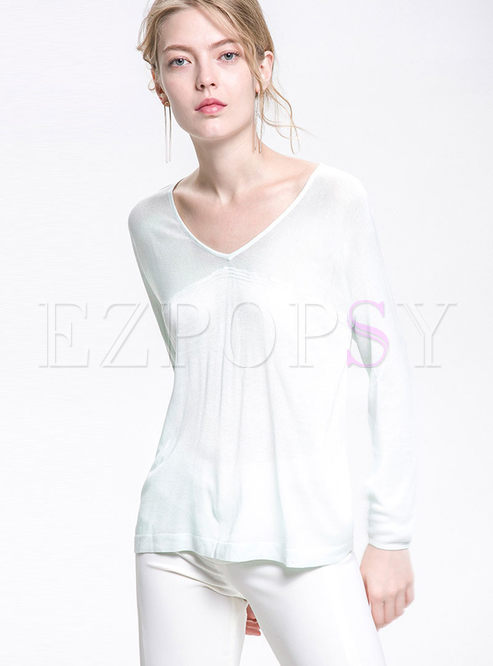 Loose Solid Color V-Neck Knitted Sweater