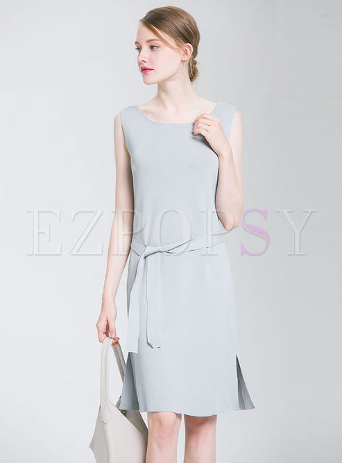 Brief Solid Color Sleeveless Belted Slit Knitted Dress