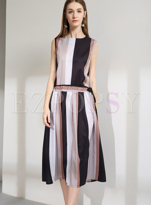 Stylish Contrast-color Striped Cold Sleeveless Dress