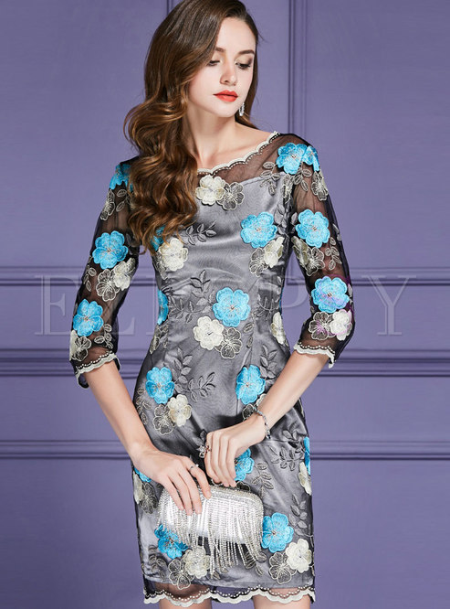 Fashion V-neck Three Quarters Sleeve Floral Bodycon Dress
