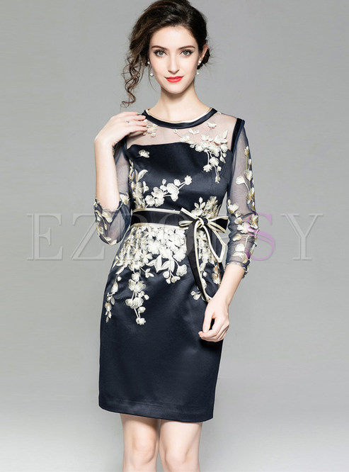 Perspective Mesh Embroidered Splicing Tie-waist Dress