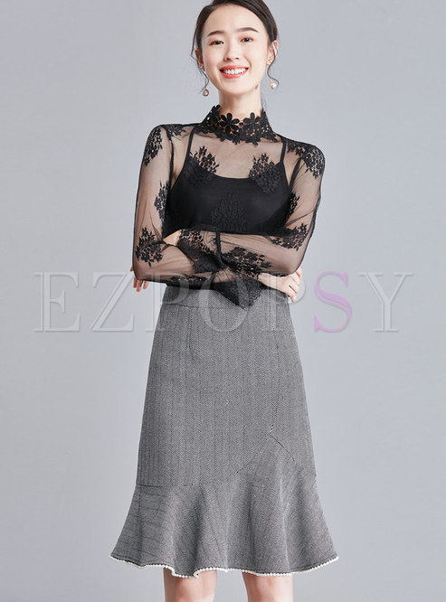 Fashion Flare Sleeve See-through Lace Blouse