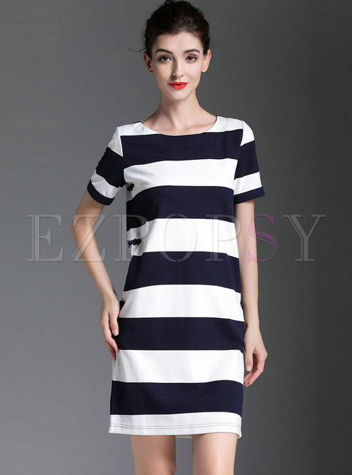 Casual O-neck Striped Mini T-shirt Dress