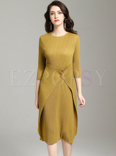 Chic Solid Color O-neck Pleated Bodycon Dress