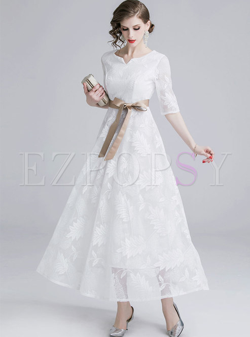 Elegant Lace Half Sleeve Tie-waist Hem Maxi Dress