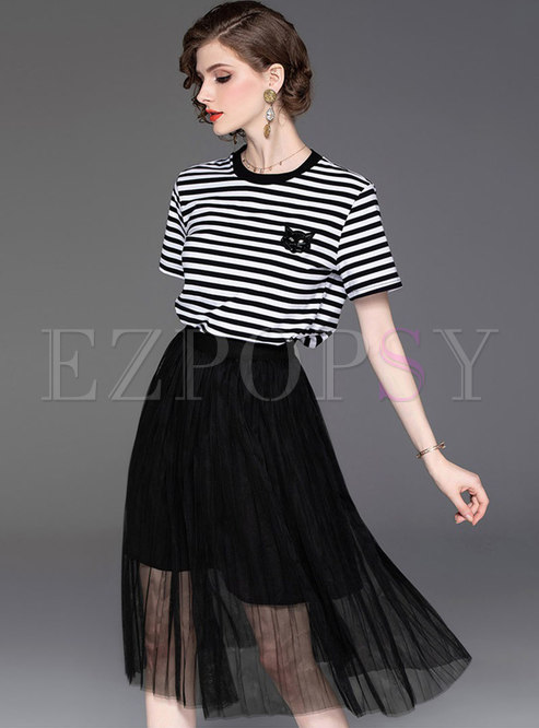 Casual Striped O-neck T-shirt & Gauze Skirt
