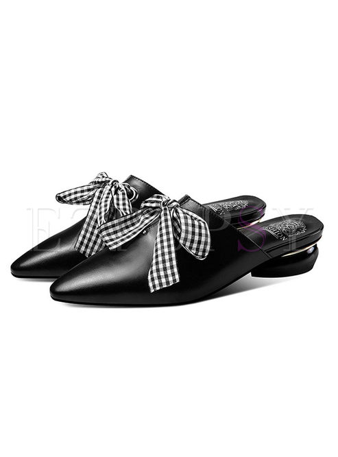 Trendy Bowknot Pointed Head Flat Slippers