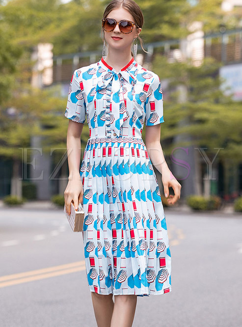 Chic Print Tie-collar Slim Pleated Dress