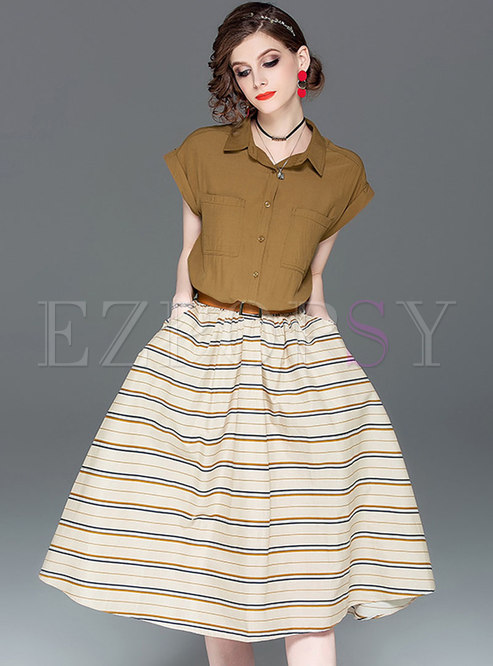 Brief Lapel Pure Color Blouse & Color-blocked Striped Skirt