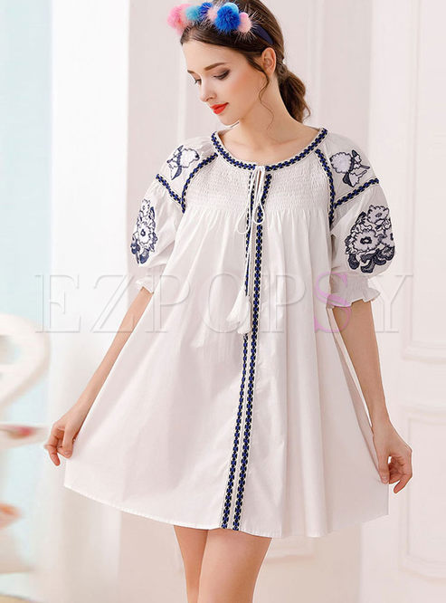 Casual Embroidered Tassel Tied Loose Shift Dress