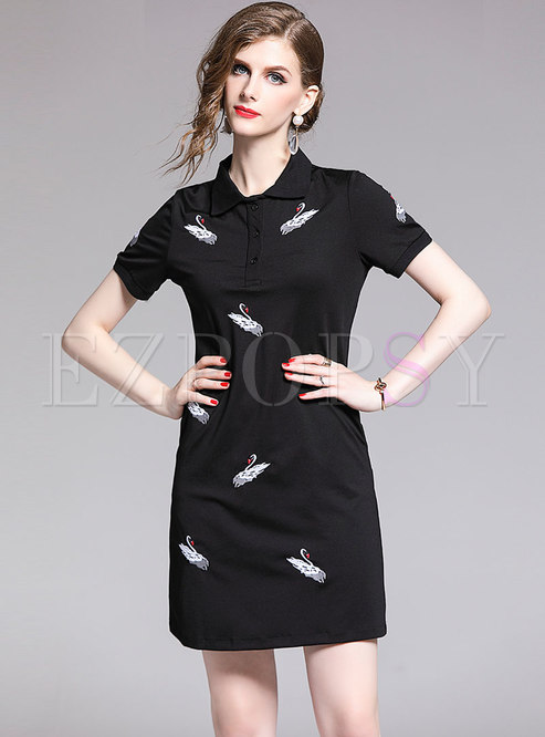 Brief Animal Embroidered Black Slim T-shirt Dress