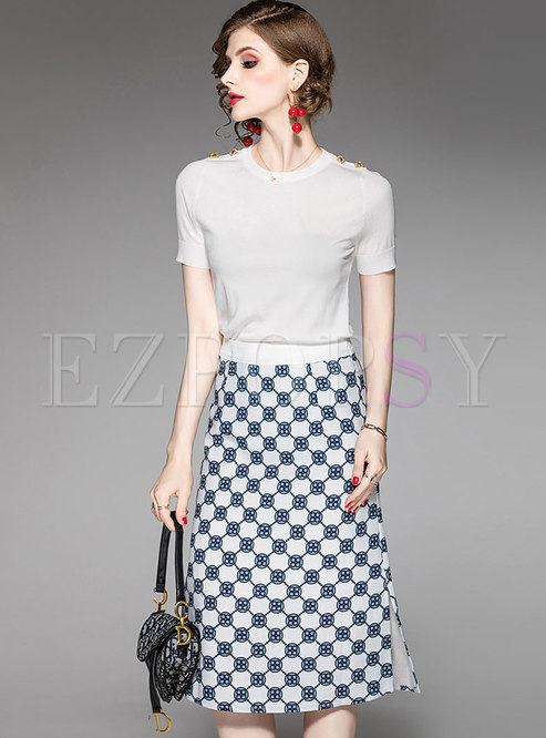 Work Solid Color Slim Knitted Top & Print Skirt