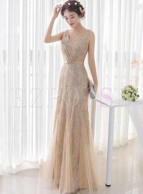 Sequined V-Neck Sleeveles Solid Color Maxi Dresses