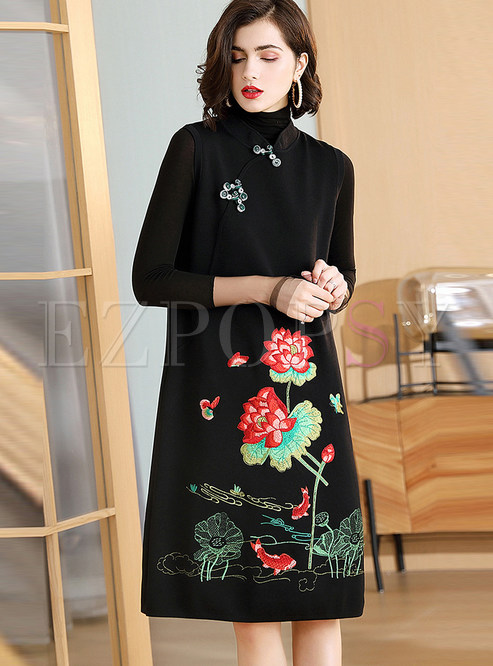 Stand Collar Sleeveless Embroidered Shift Dress