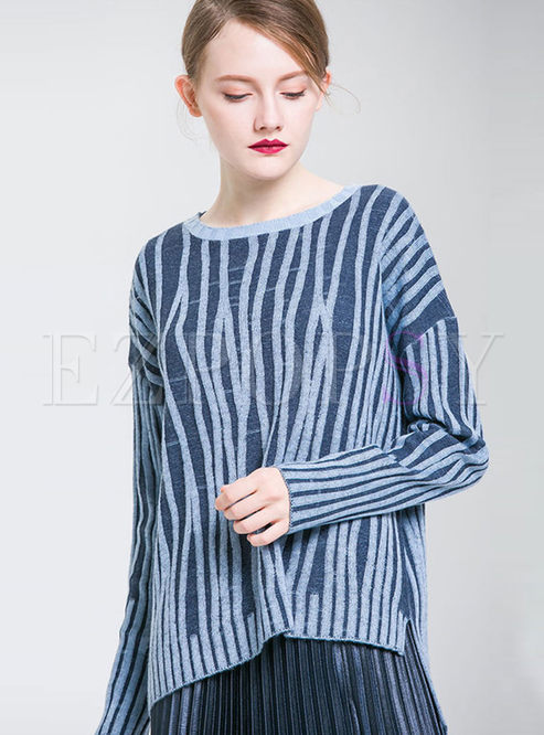 Casual O-neck Striped Slit Sweater