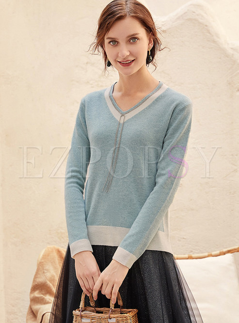 V-neck Color-blocked Fringed Wool Sweater