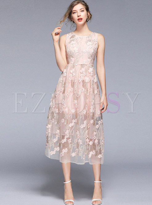 Pink Sleeveless Mesh Embroidered Bridesmaid Dress