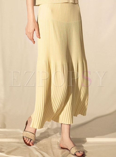 High Waisted Knitted Pleated Maxi Skirt