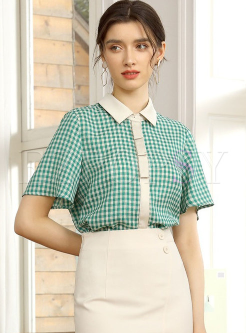 Turn-down Collar Plaid Single-breasted Blouse