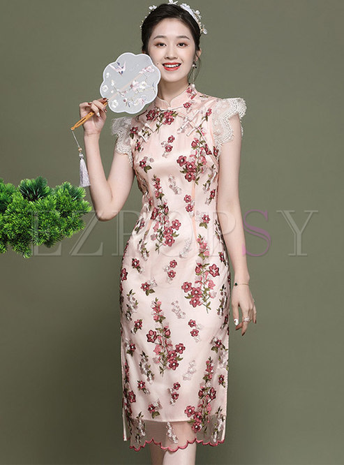 Mandarin Collar Lace Mesh Embroidered Cheongsam Dress