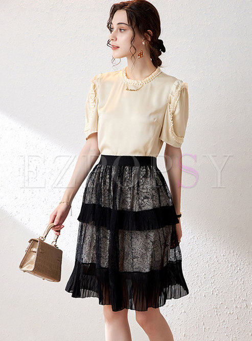Sweet Pearl Pullover Top & Lace A Line Skirt