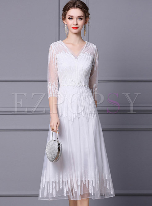 V-neck Mesh Embroidered Long Party Bridesmaid Dress
