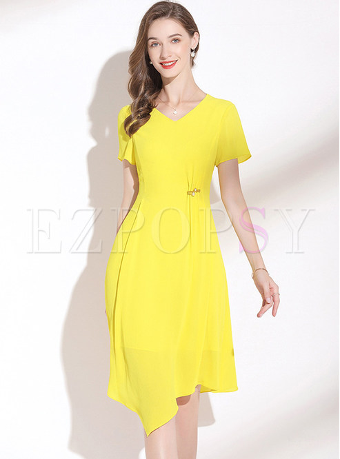 V-Neck Short Sleeve Asymmetrical Yellow Dresses