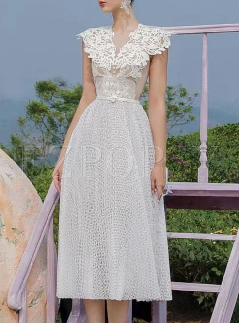 Chic Crochet Lace Waisted Long Dresses