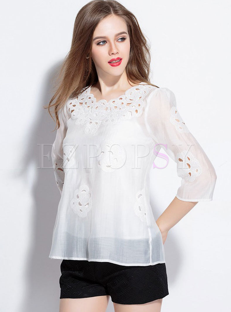 Fashion Hollow Embroidery Loose Top