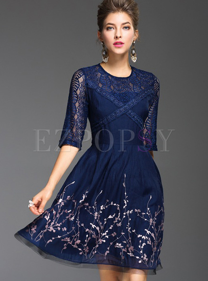 Sexy Lace O-neck Embroidered Skater Dress