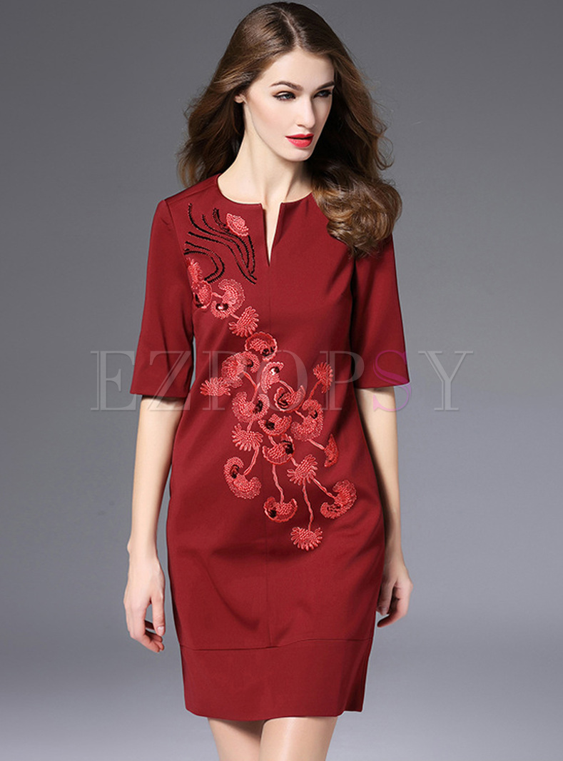 Elegant Embroidery Slim Half Sleeve Bodycon Dress