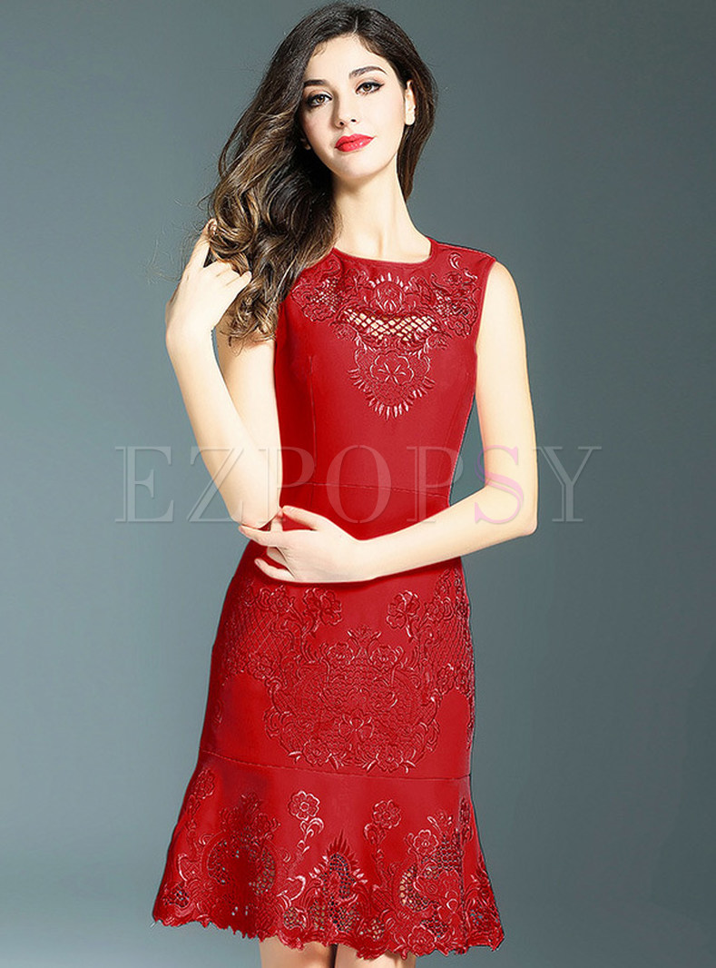 Sexy Hollow Sleeveless Lace Slim Solid Color Bodycon Dress