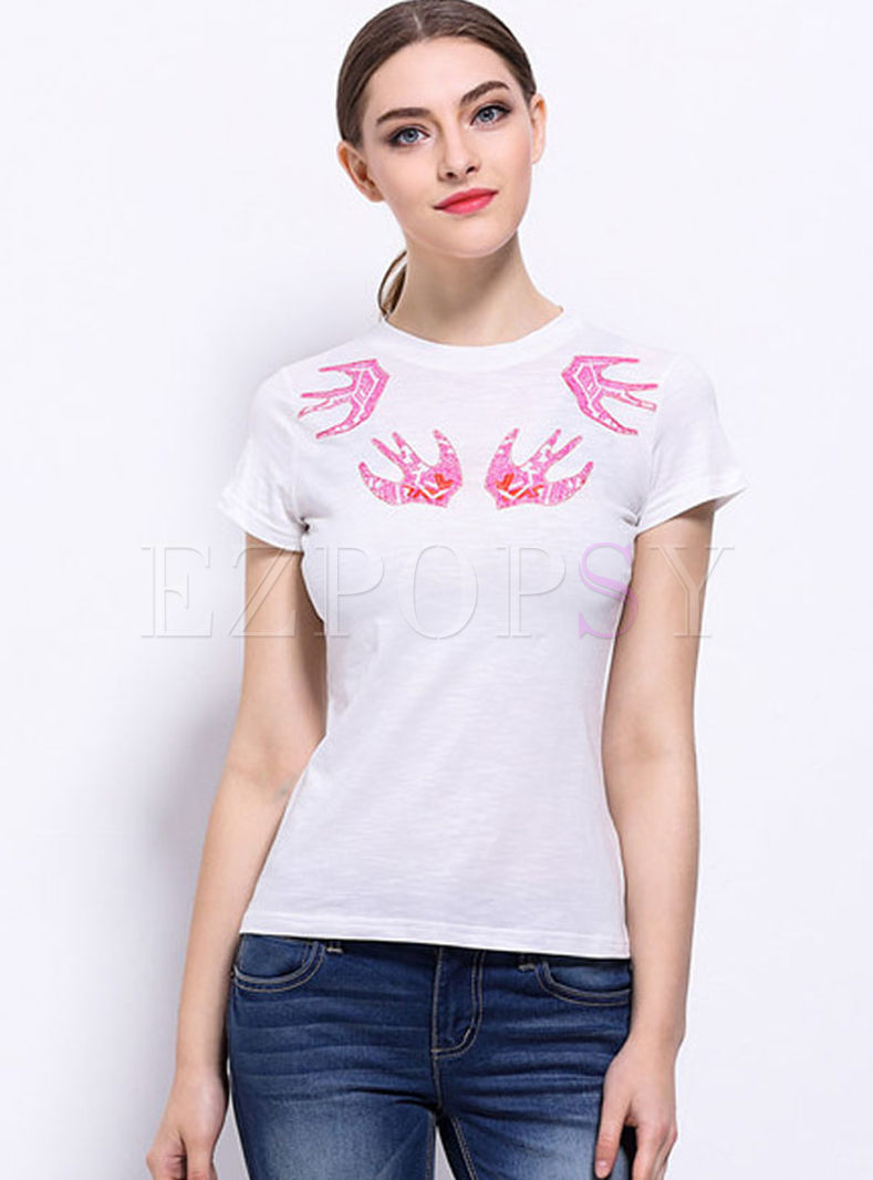 Brief O-neck Embroidery T-shirt