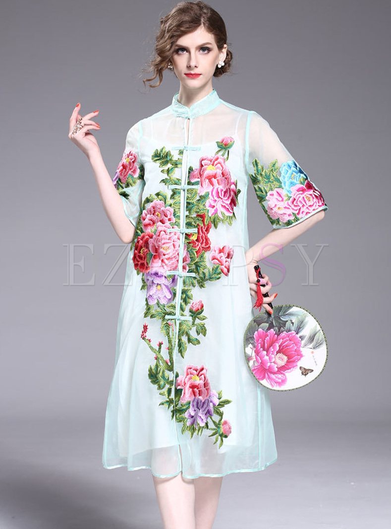 Vintage Flower Embroidery Straight Trench Coat