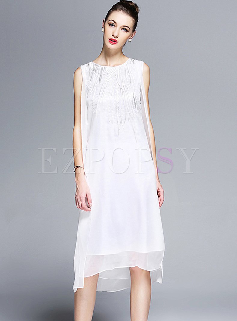 Loose White Sleeveless Asymmetric Hem Shift Dress