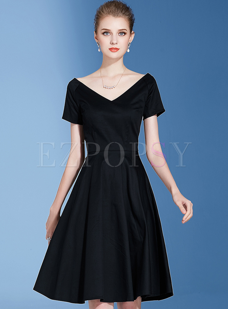 Black Brief V-neck Waist A-line Dress
